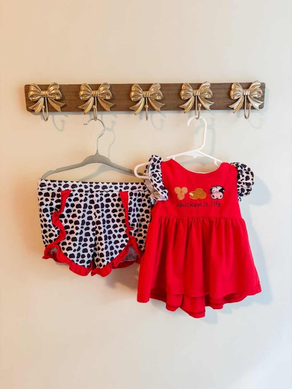 Girls CFA chicken is life size 18 months set